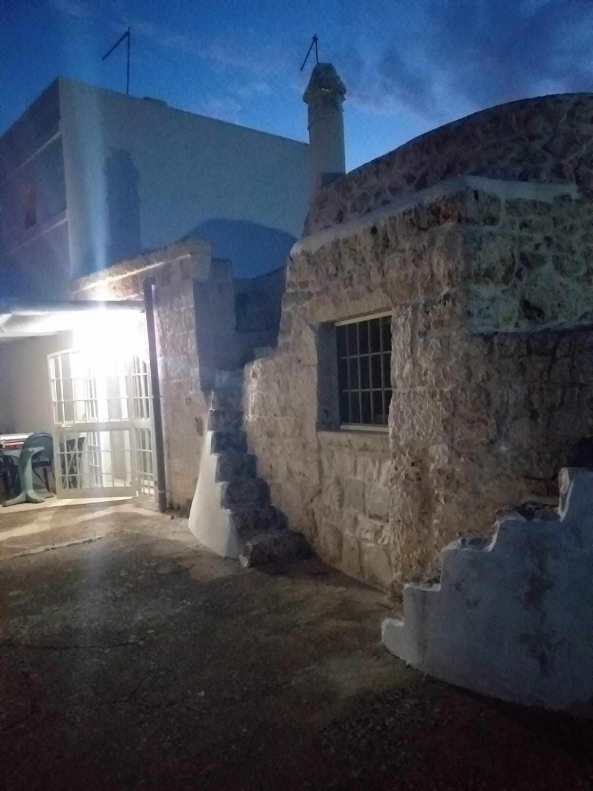 Vila Lamia Tolla Trullo By Tripostuni Exteriér fotografie